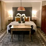 Haus Unter Den Linden Hotel