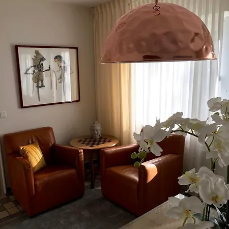 Haus Unter Den Linden Hotel