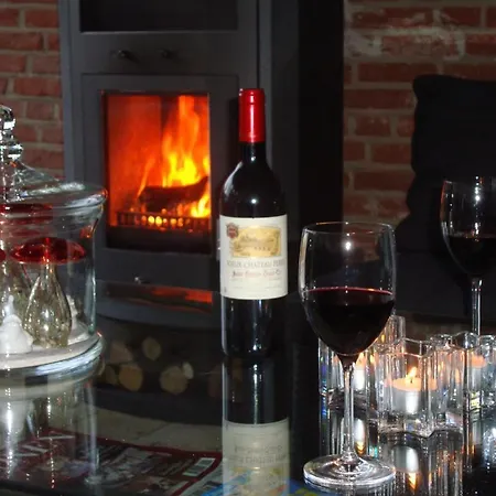 Haus Unter Den Linden מלון