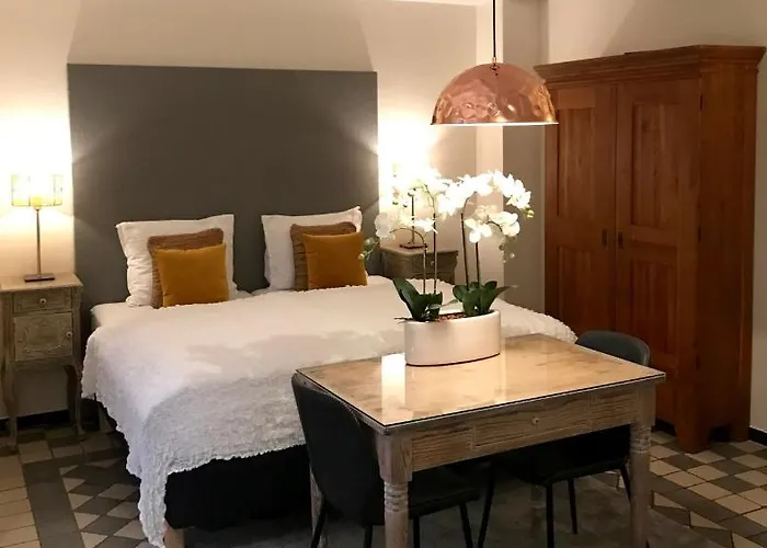 Haus Unter Den Linden *