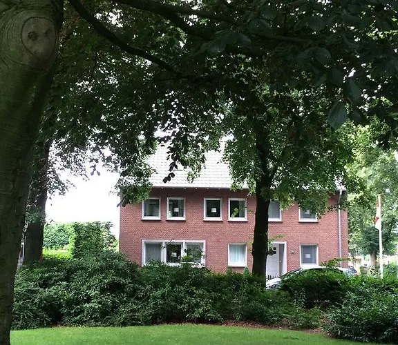 Hotel Haus Unter Den Linden *