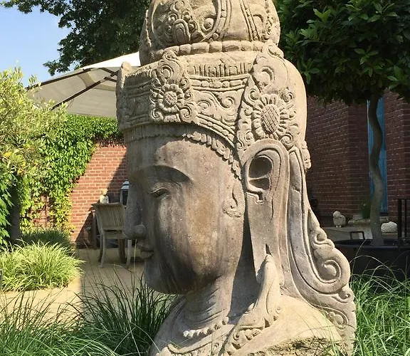 Haus Unter Den Linden *