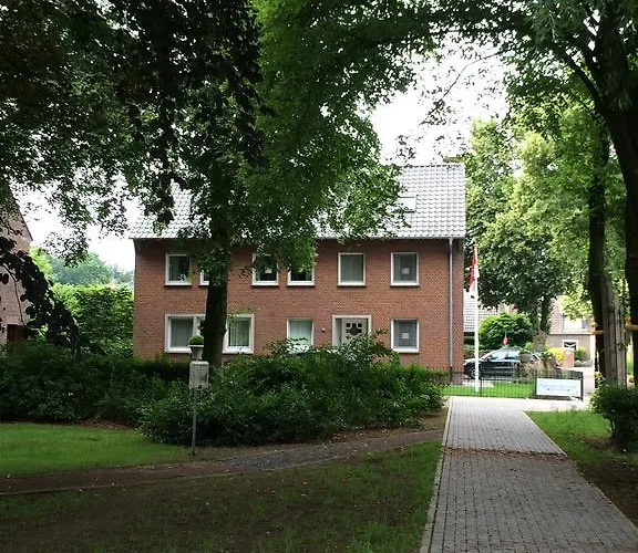 Haus Unter Den Linden *