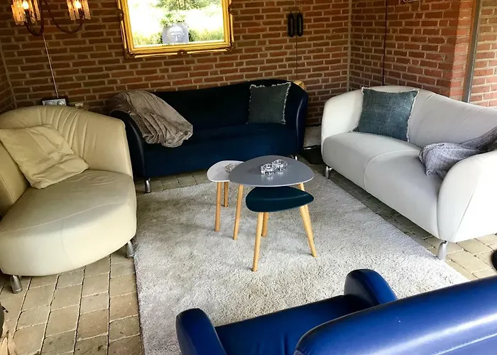 Haus Unter Den Linden